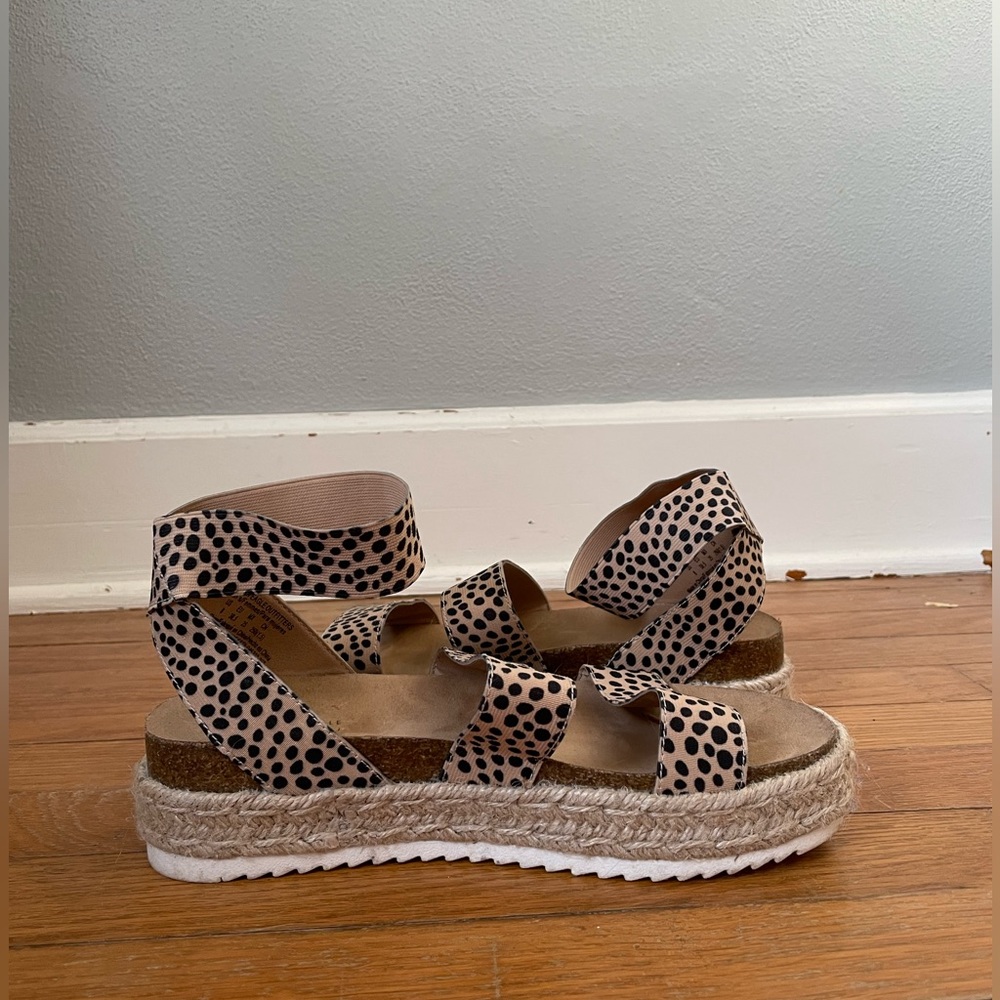 American Eagle Strapped Platform Sandals